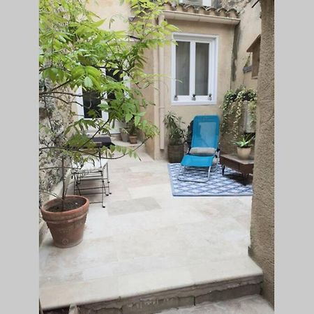 Maison De Village Avec Cour Aux Portes D'Avignon Entraigues-sur-la-Sorgue Εξωτερικό φωτογραφία