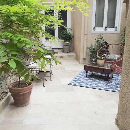 Maison De Village Avec Cour Aux Portes D'Avignon Entraigues-sur-la-Sorgue Εξωτερικό φωτογραφία